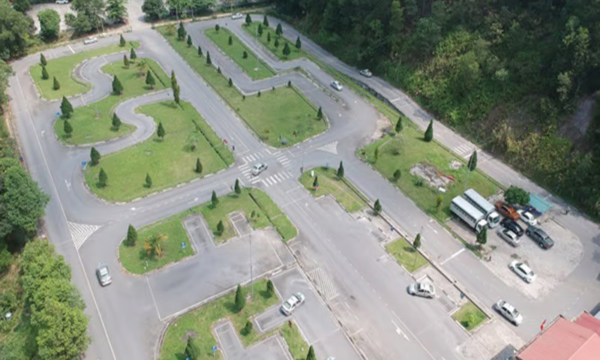 Trung Tâm Học Lái Xe C1 Uy Tín Quận 6, TP.HCM 9 Trung Tâm Học Lái Xe C1 Uy Tín Quận 6, TP.HCM 5